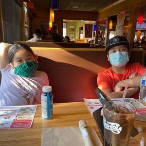 Meet your Posher, Leahcim